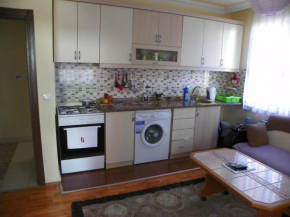 Antalya 4 Persons Apartment Flat House - Cheap Homestay Rooms Sleeping Place